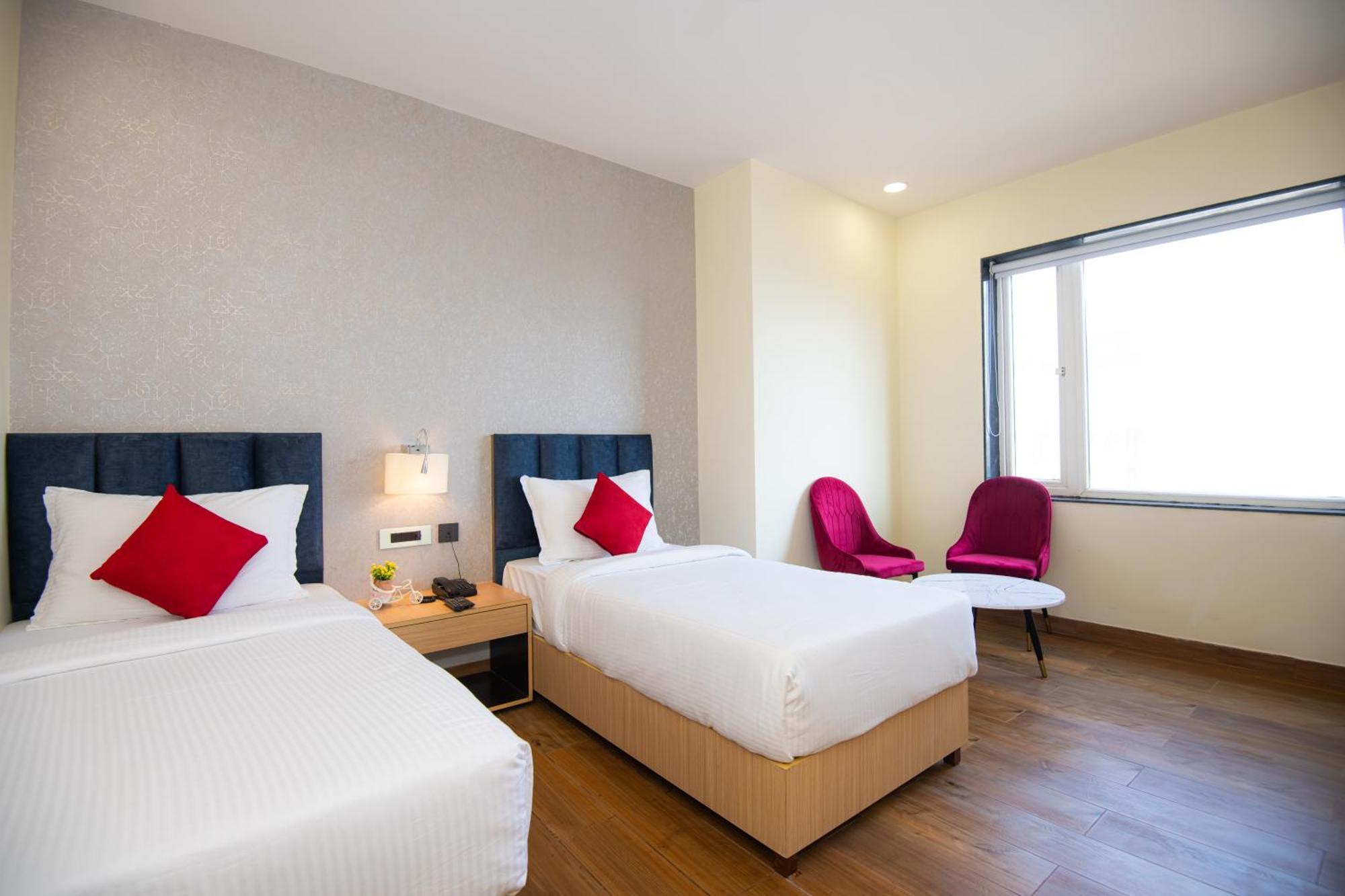 Hotel Avadh Classio Near By Ram Mandir Faizabad Exterior photo